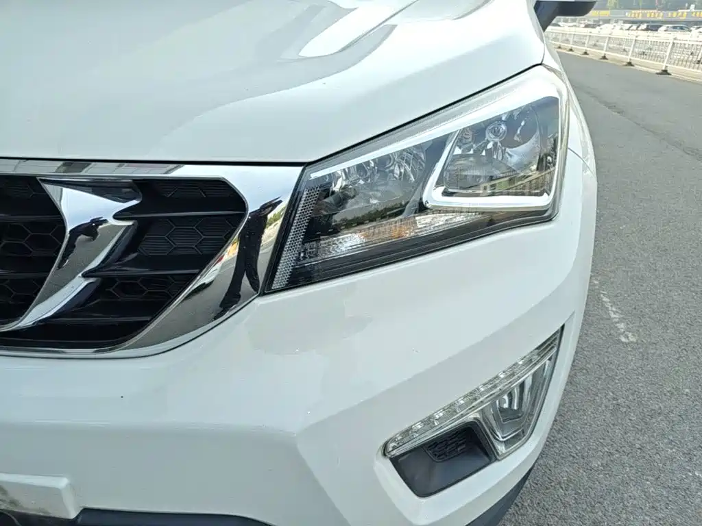 Changan CS15 — миниатюра 24
