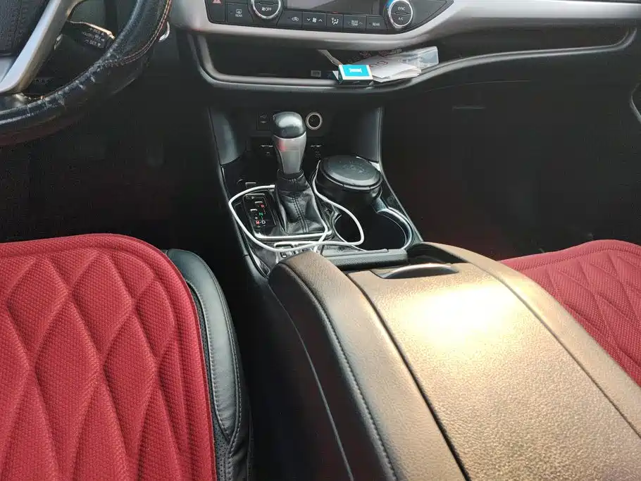 Toyota Highlander — миниатюра 16