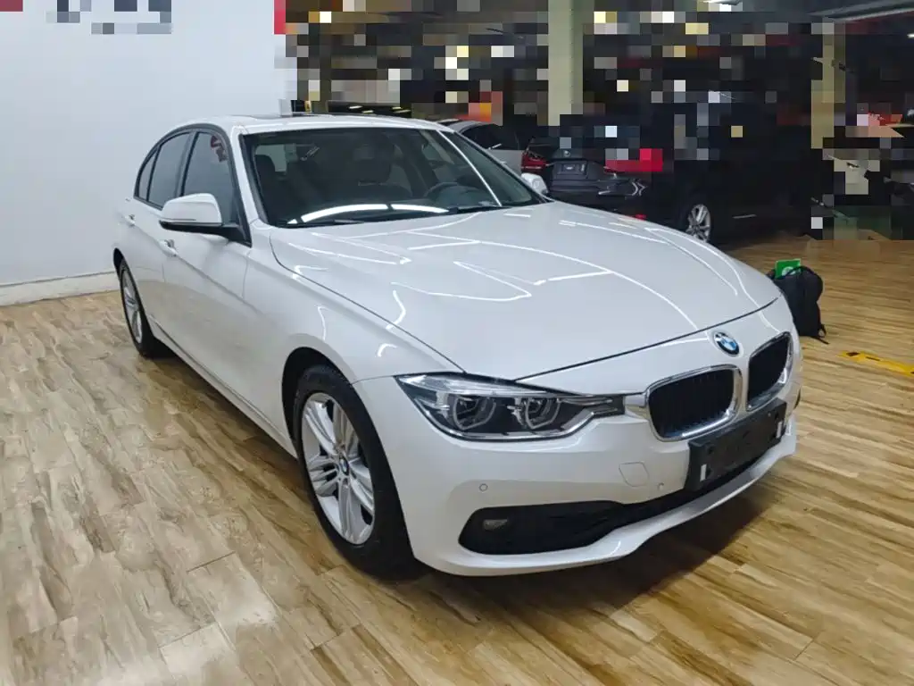 BMW 3 Series — миниатюра 4