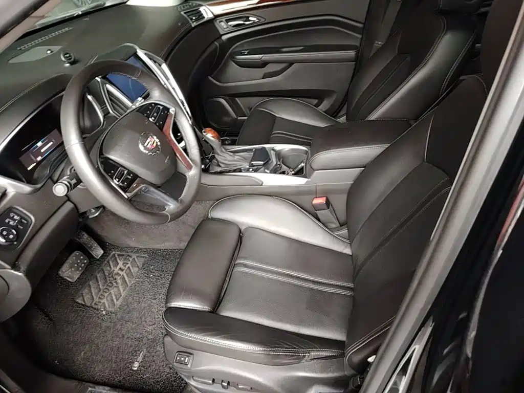 Cadillac SRX — миниатюра 15