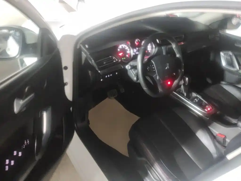 Peugeot 408 — миниатюра 16