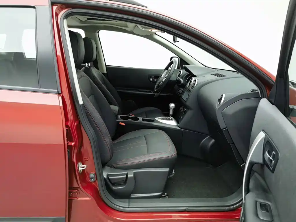 Nissan Qashqai — миниатюра 23