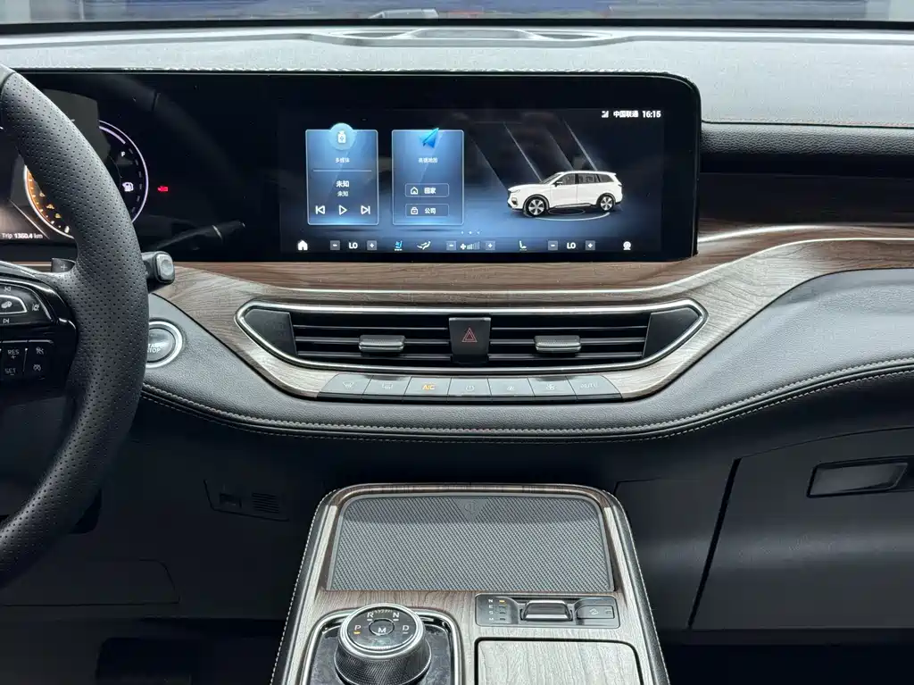 Ford Equator — миниатюра 14
