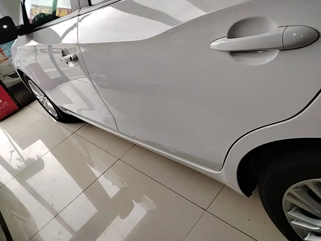 Buick Excelle — миниатюра 21