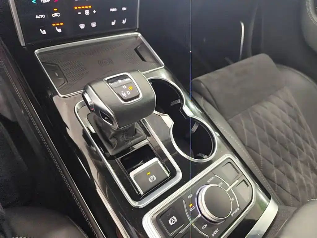 Hongqi Hongqi HS7 — миниатюра 14