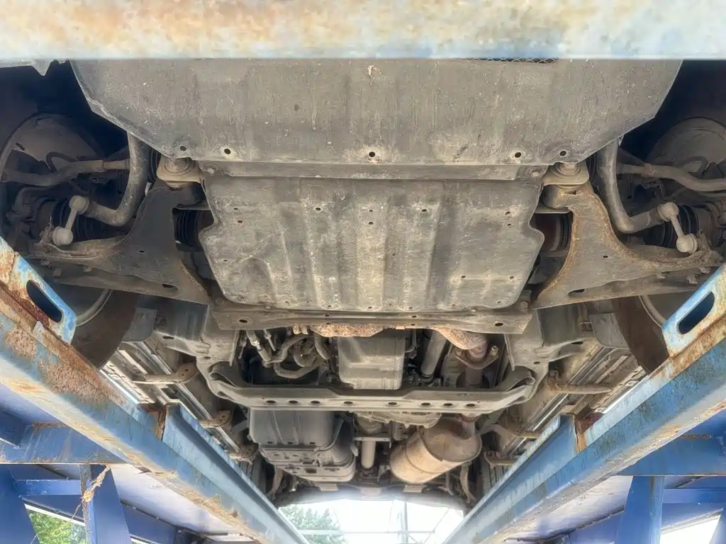 Mitsubishi Pajero (Import) — миниатюра 25