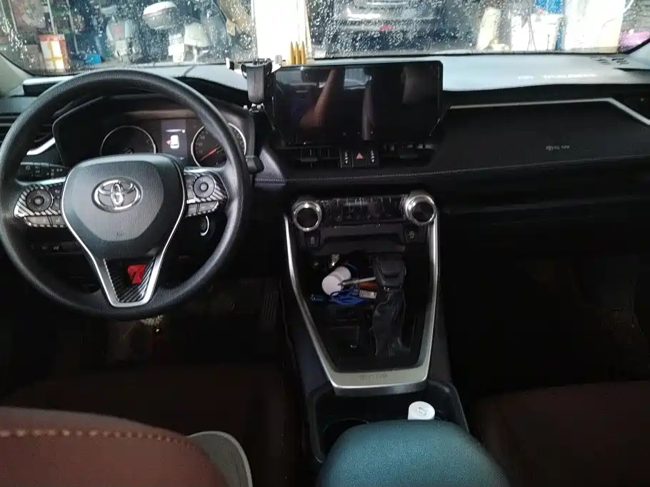 Toyota Wildlander — миниатюра 12
