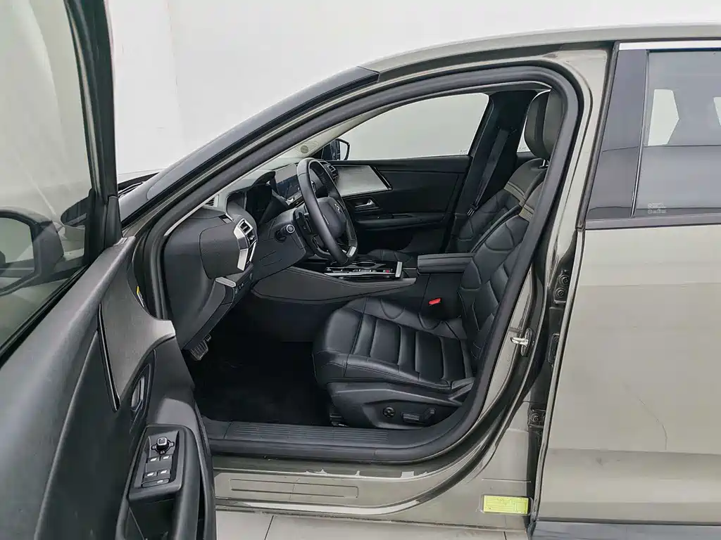 Citroen C5 X 2025 1.6T
