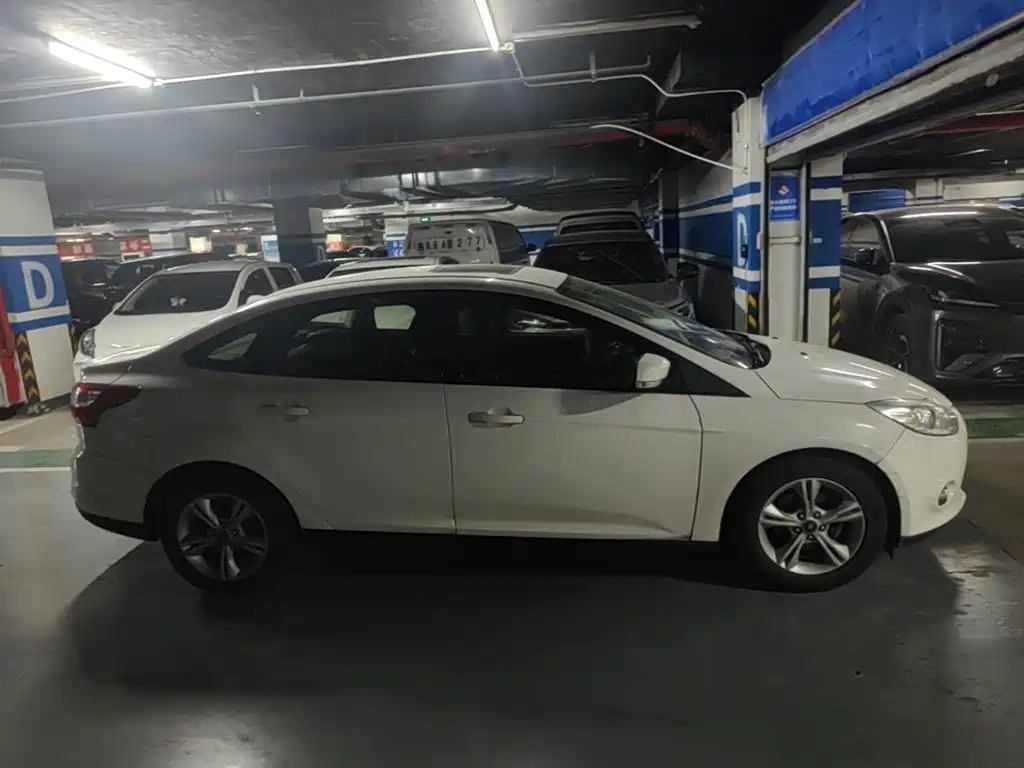 Ford Focus — миниатюра 26