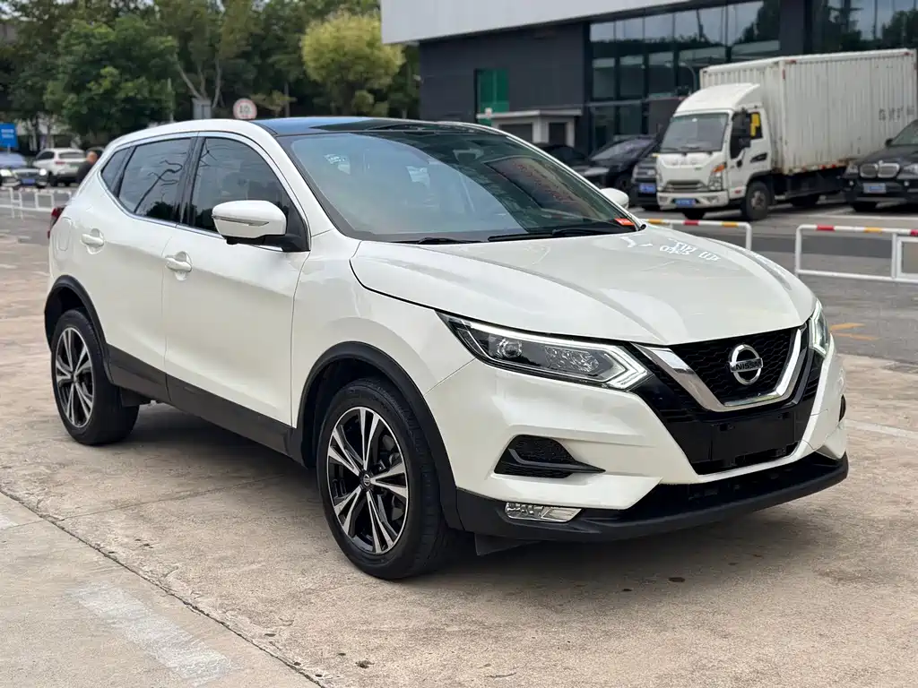 Nissan Qashqai — миниатюра 3