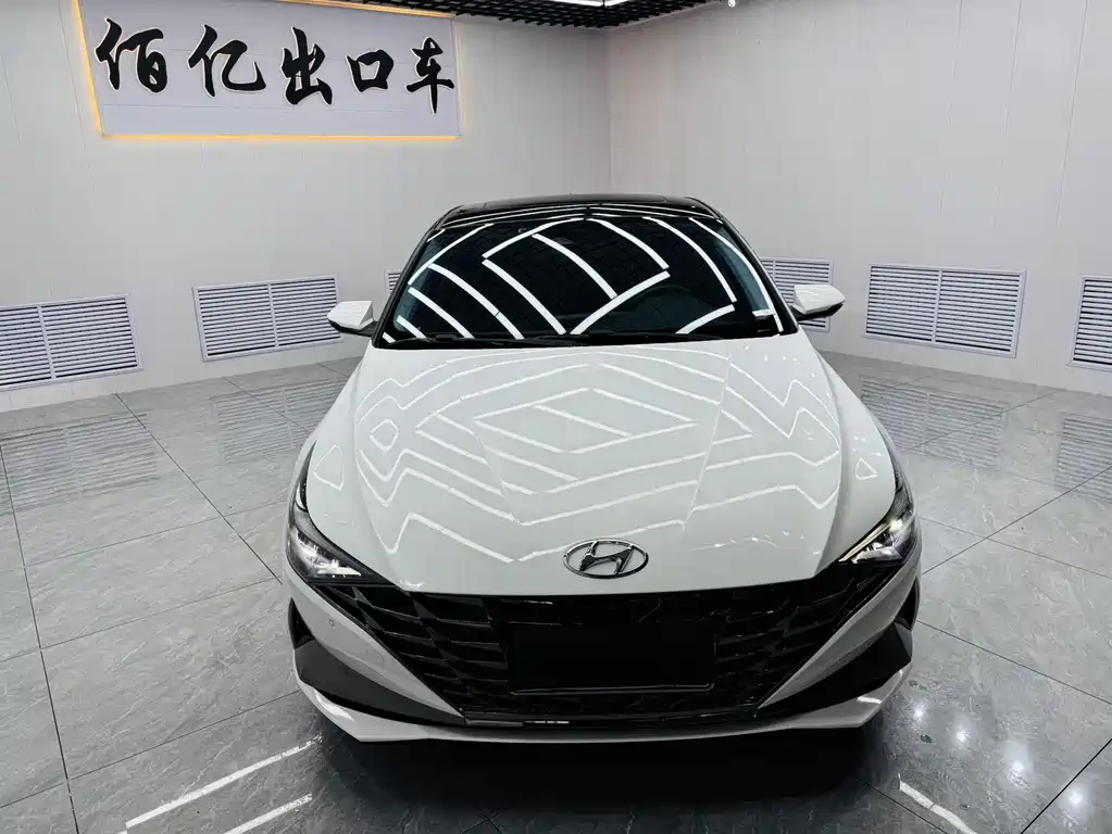 Hyundai Elantra — миниатюра 2