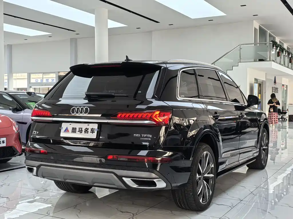 Audi Q7 — миниатюра 17