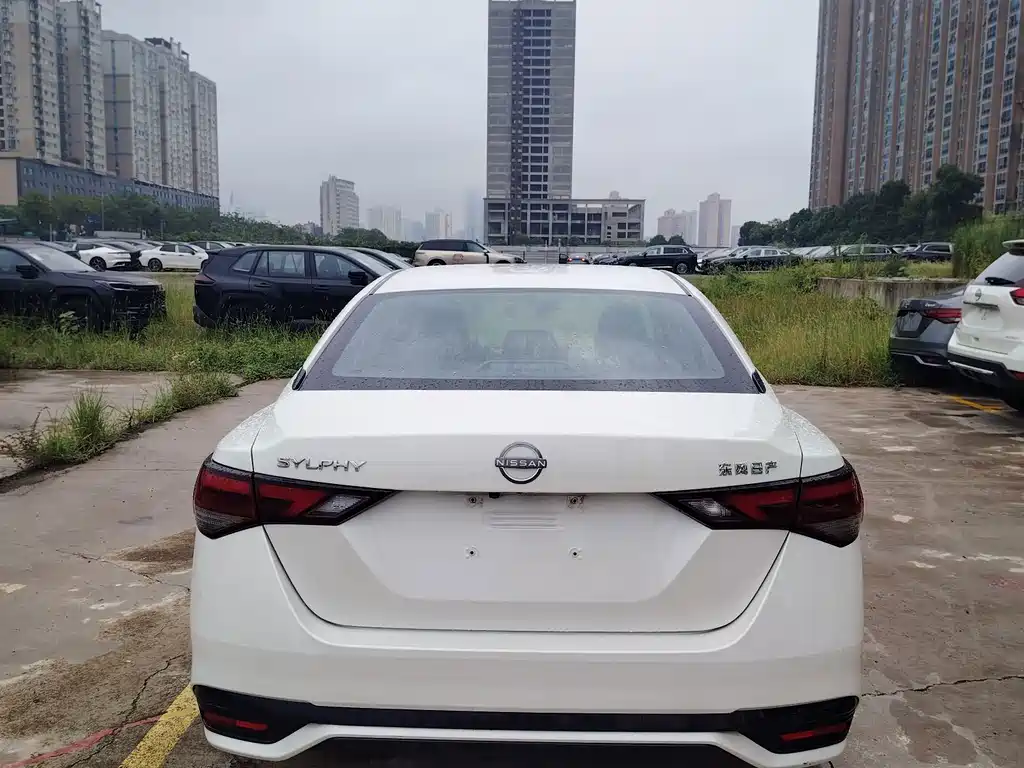 Nissan Teana — миниатюра 8