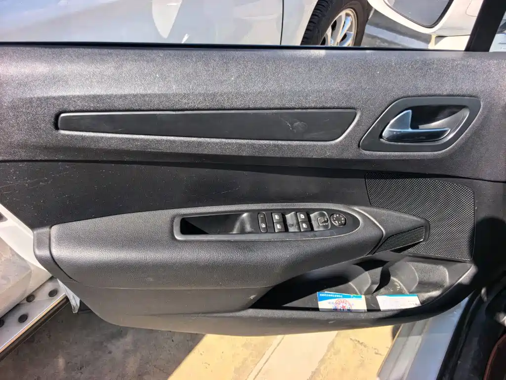 Citroen C4 — миниатюра 7