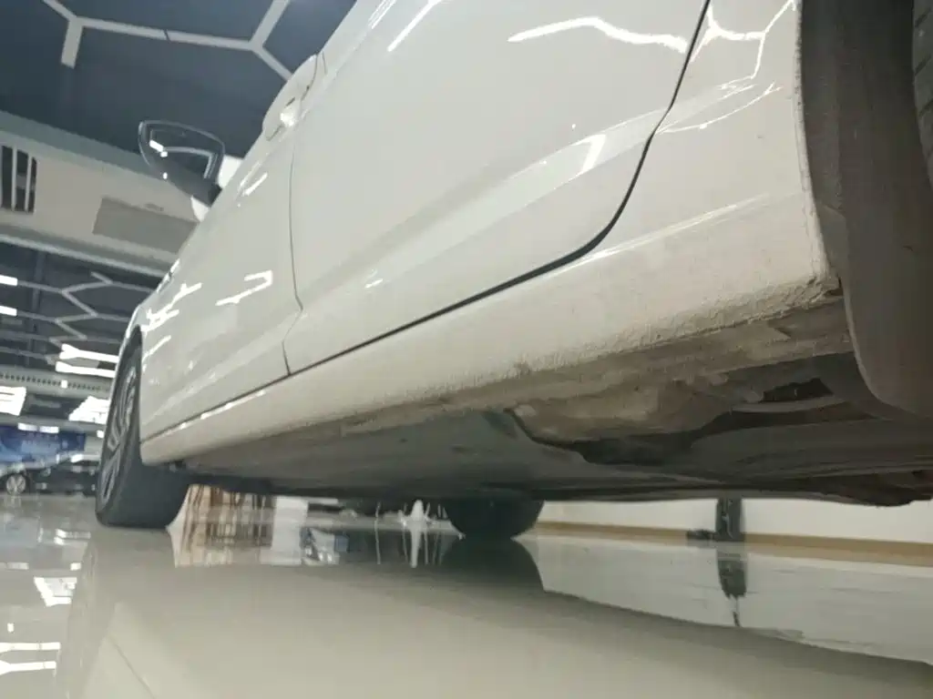 Volkswagen Sagitar — миниатюра 22