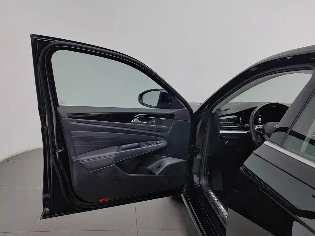 Volkswagen Passat — миниатюра 8