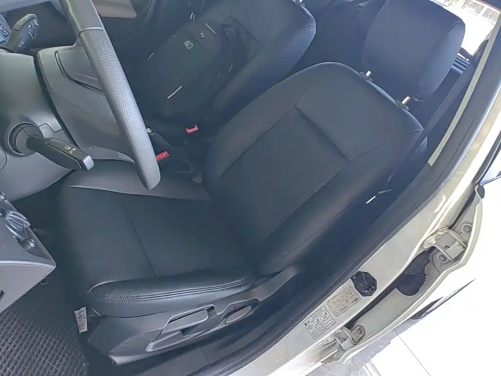 Ford Fiesta — миниатюра 15