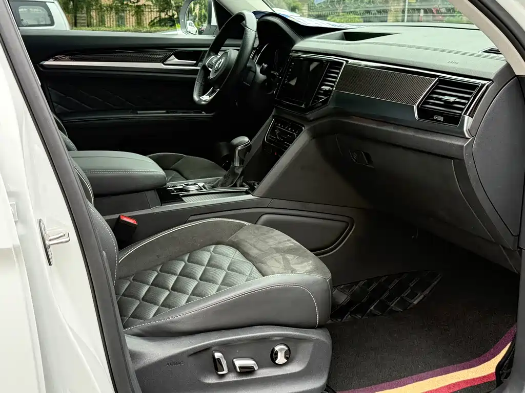 Volkswagen Teramont — миниатюра 12