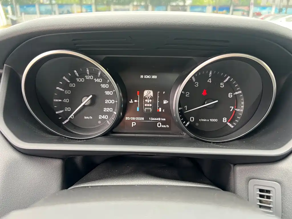 Land Rover Sport — миниатюра 12