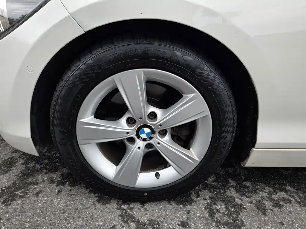 BMW 1 Series (Import) — миниатюра 10