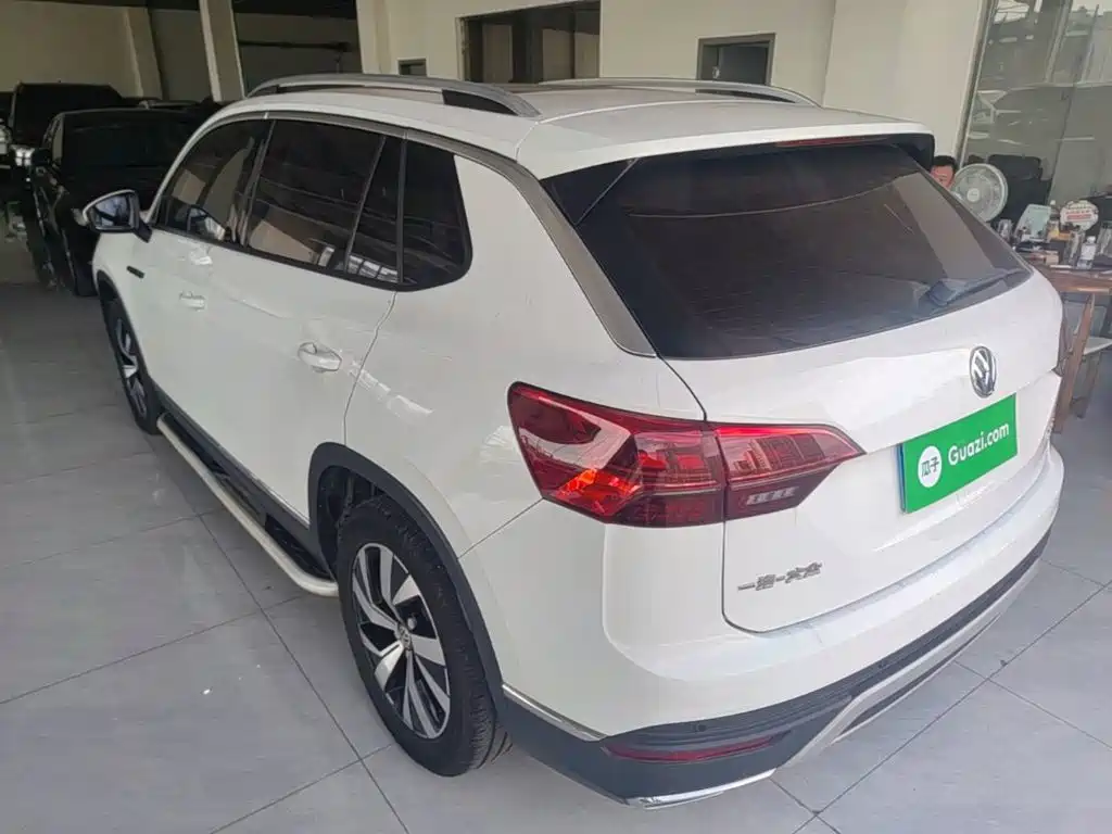 Volkswagen Tayron 2019 330TSI Luxury VI