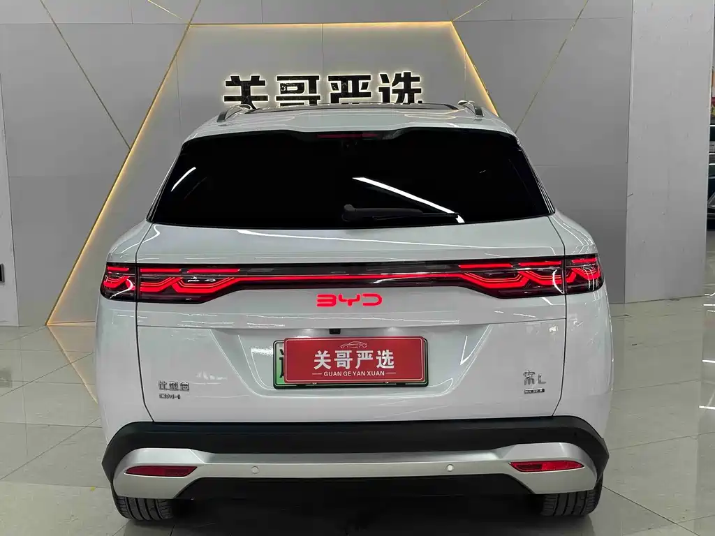BYD L DM-i — миниатюра 8
