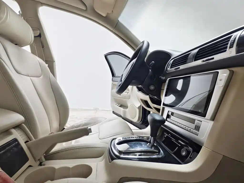 Volkswagen Passat Lingyu — миниатюра 15