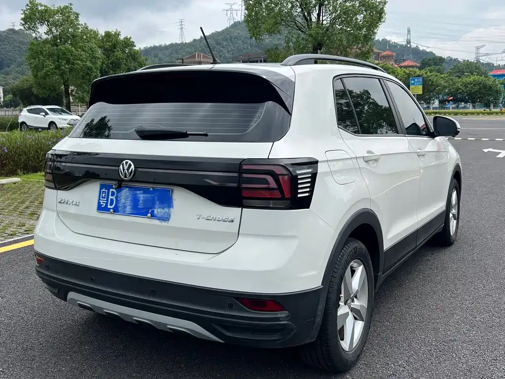 Volkswagen T-Cross — миниатюра 4