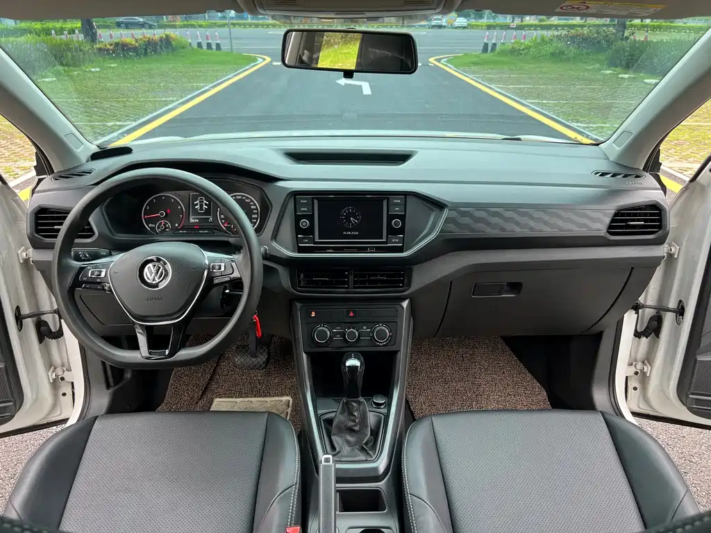 Volkswagen T-Cross — миниатюра 9