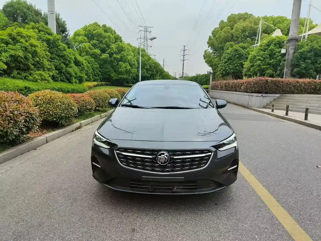 Buick Regal — миниатюра 2