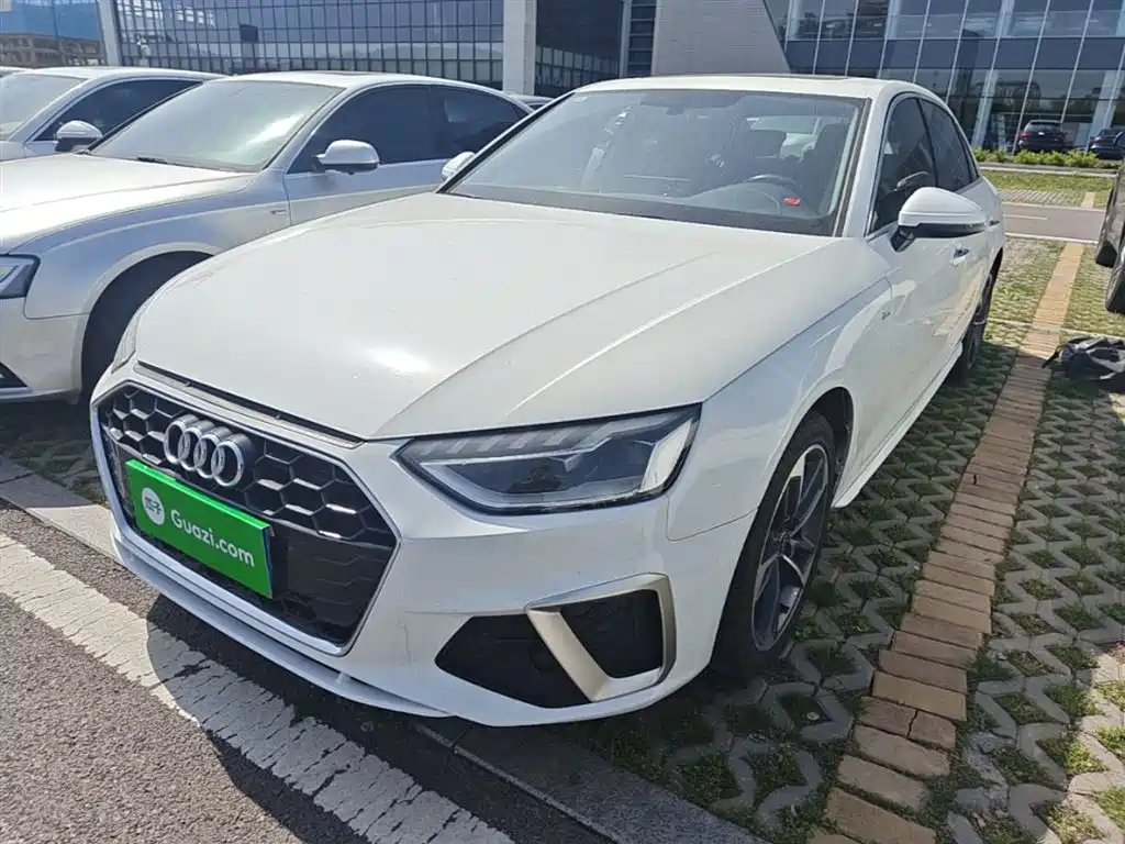 Audi A4L 2024