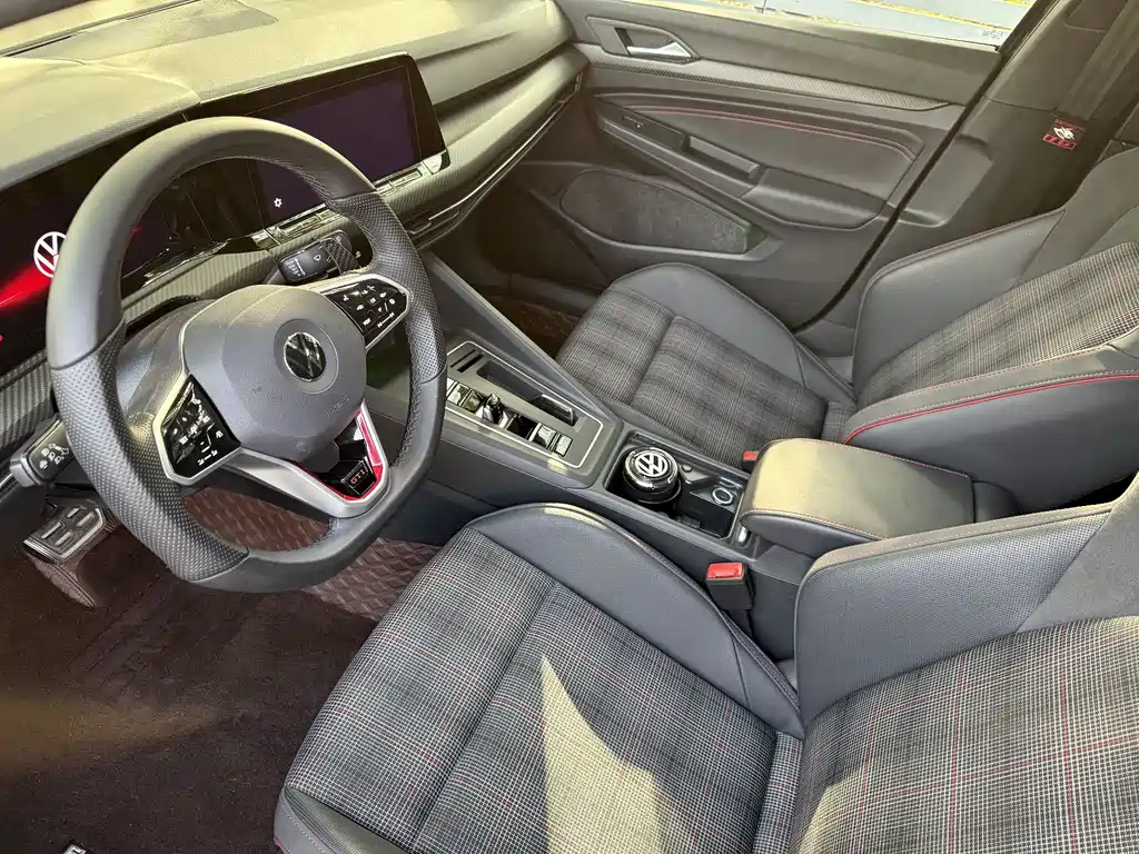 Volkswagen Golf GTI GTI 2023 380TSI DSG GTI