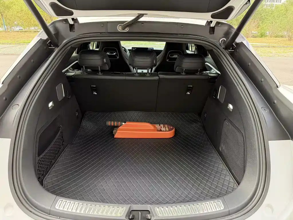 BYD Seal 07 EV — миниатюра 10