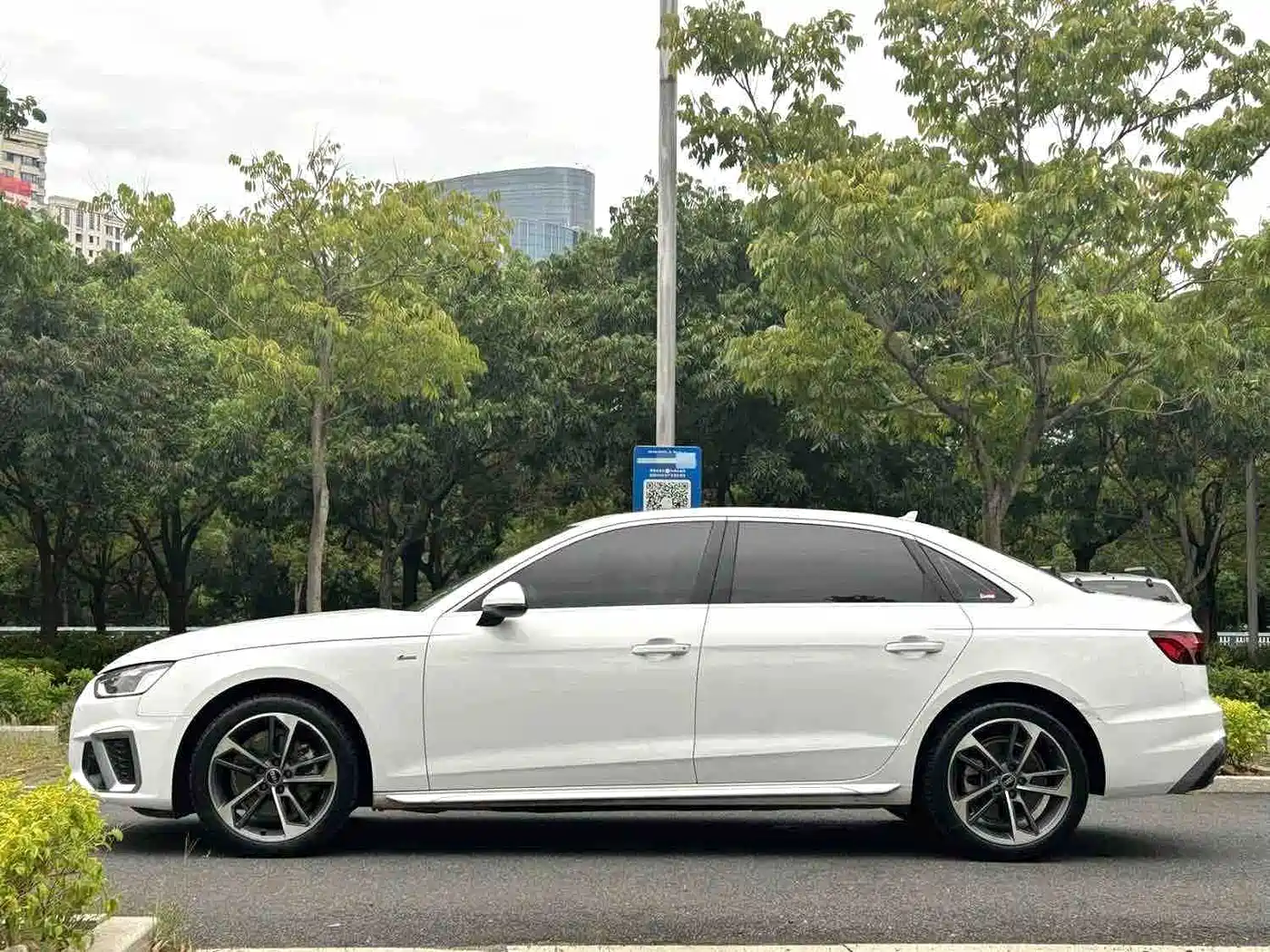 Audi A4L