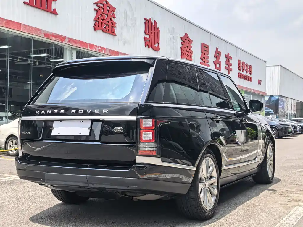 Land Rover Range Rover 2015 3.0 TDV6 Vogue
