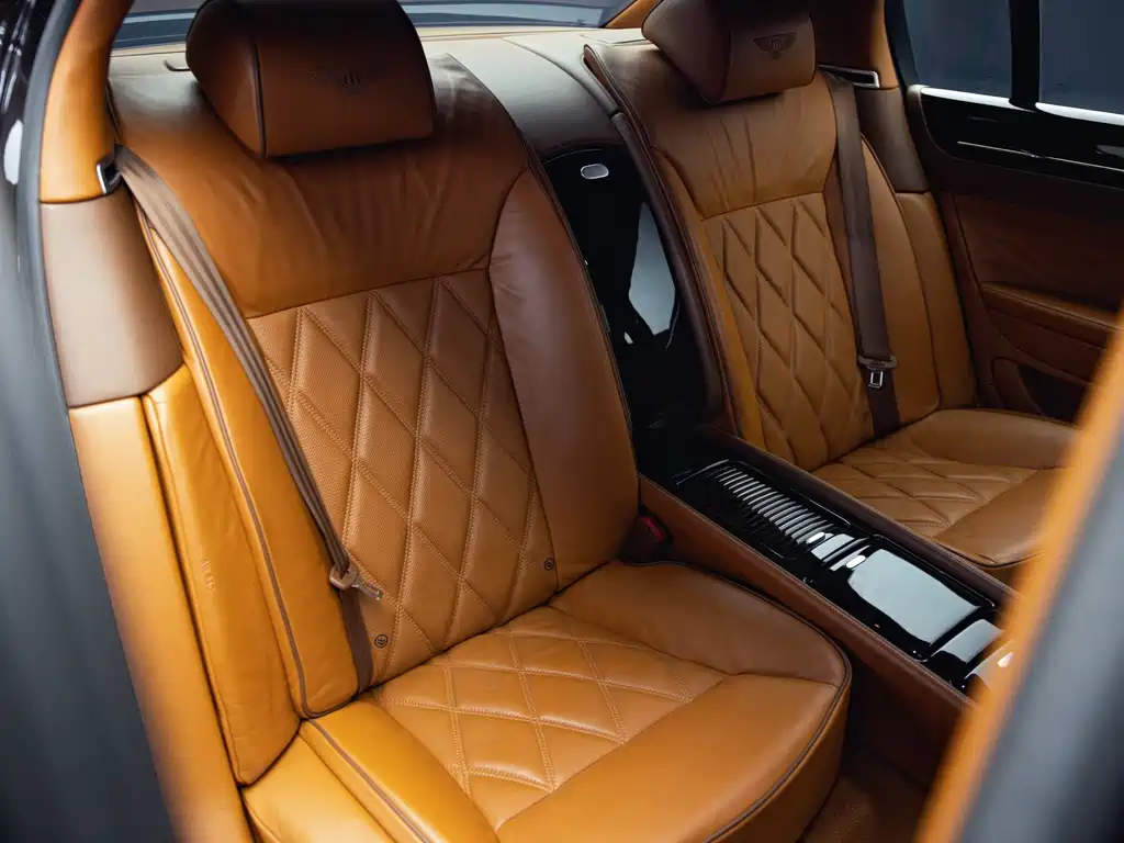 Bentley Flying Spur — миниатюра 25
