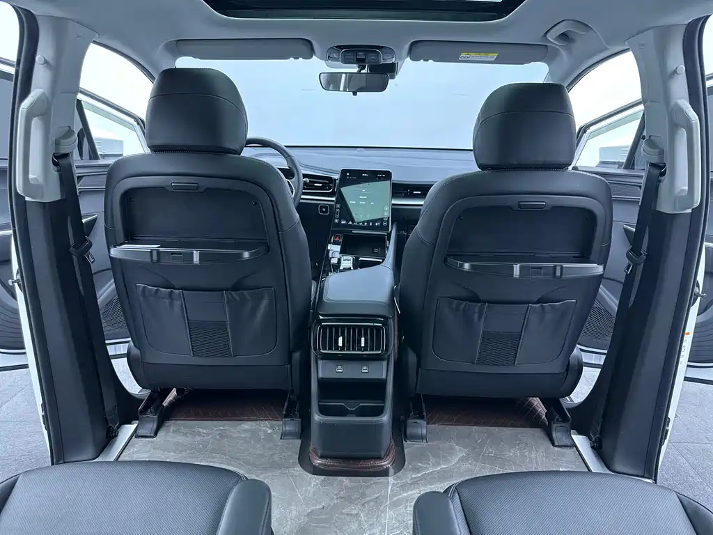 Hyundai Custo — миниатюра 26