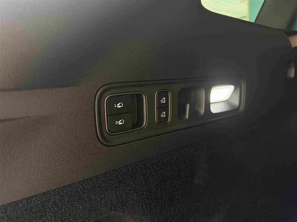 Li Auto Li i6 — миниатюра 16