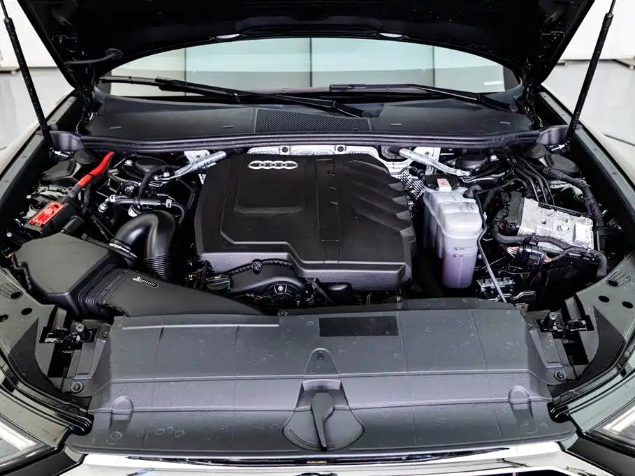 Audi A6L 2024 45 TFSI quattro