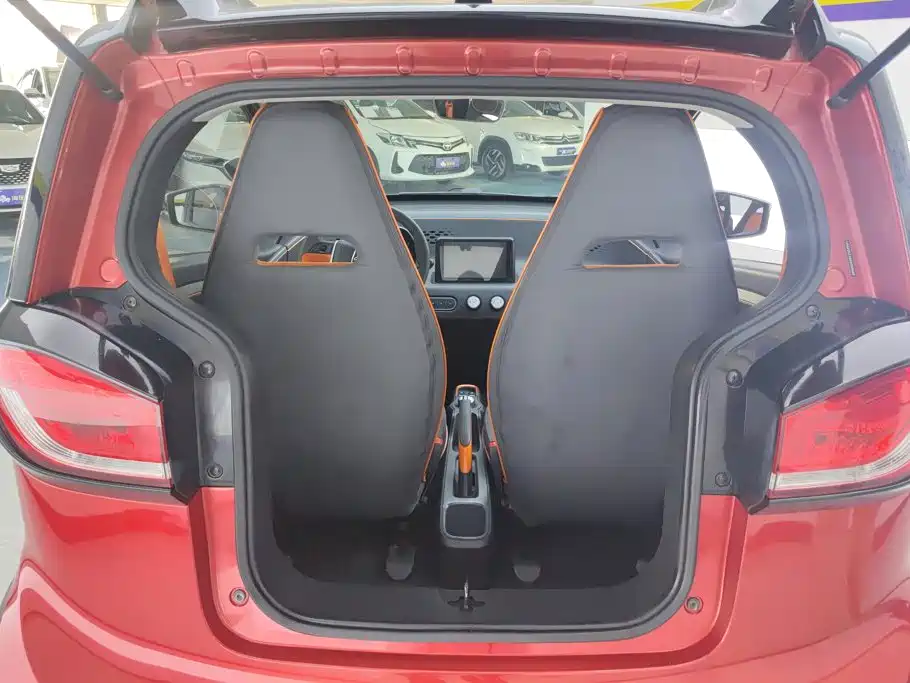 Baojun E100 — миниатюра 4