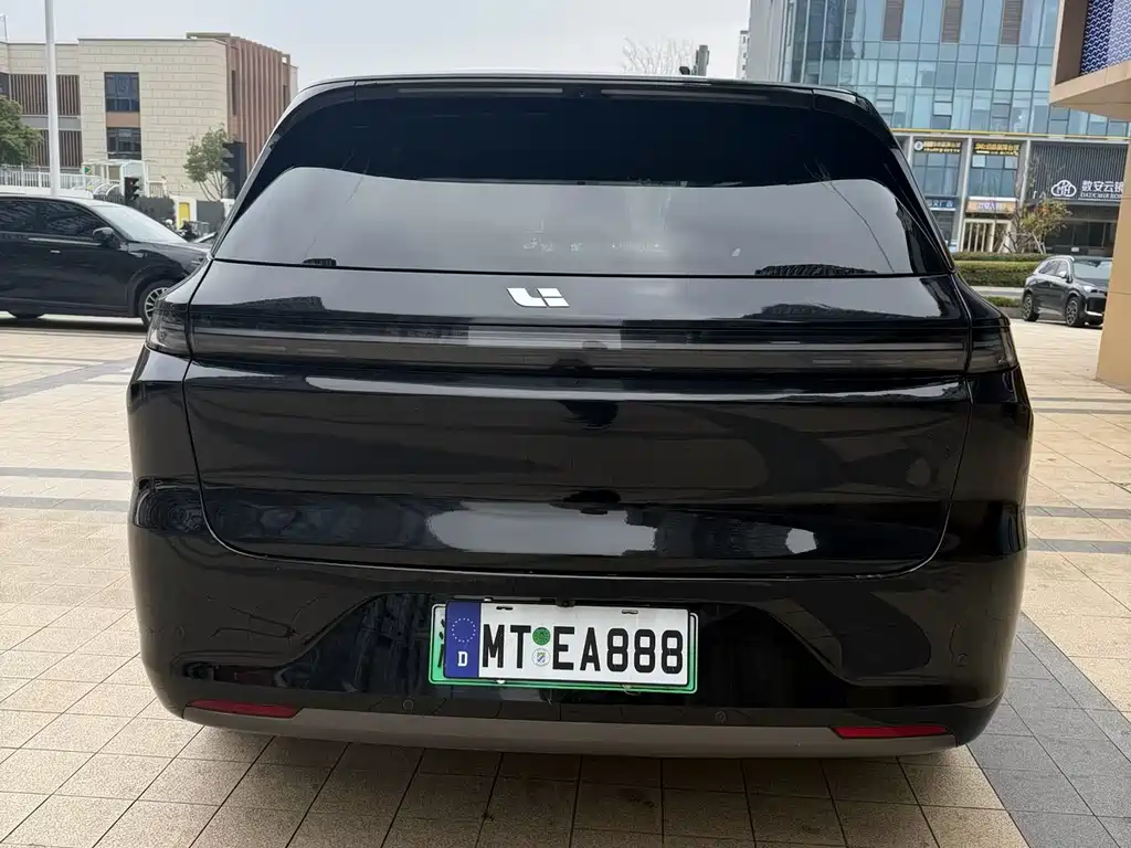 Li Auto IDEAL L6