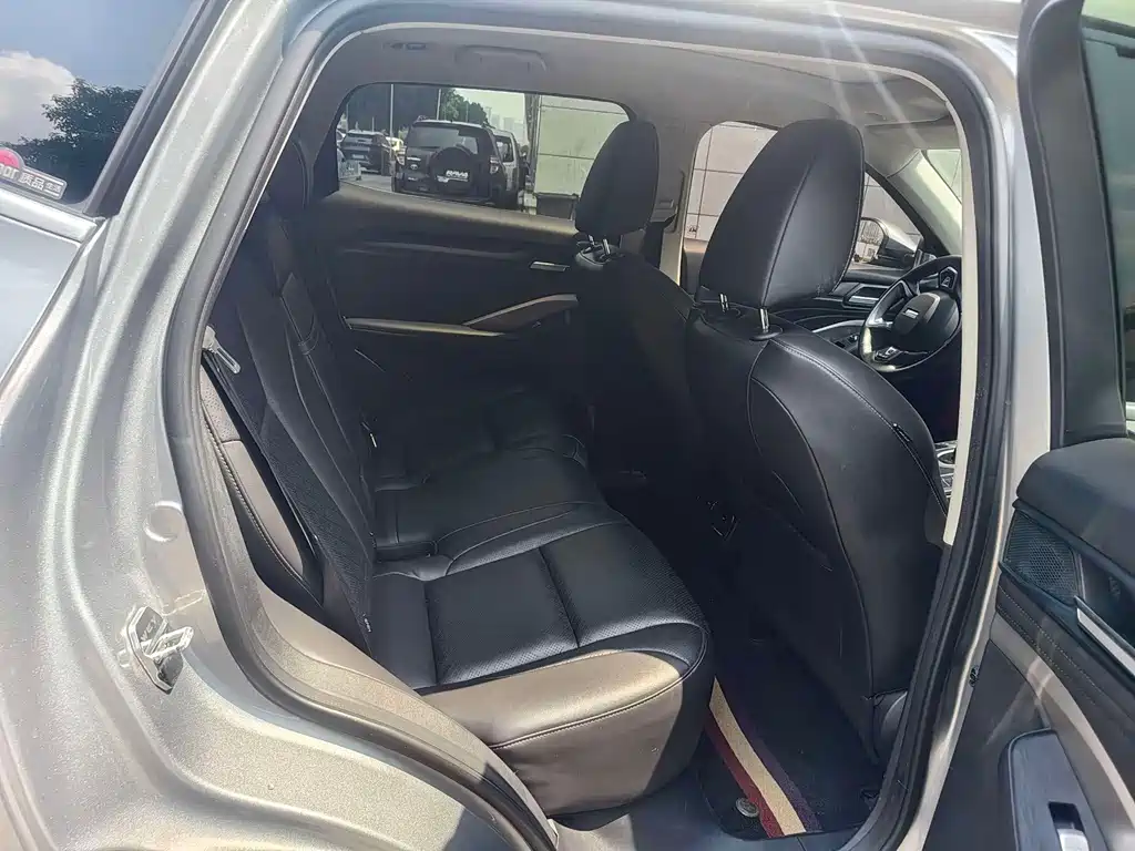 Wey Wey VV6 — миниатюра 6