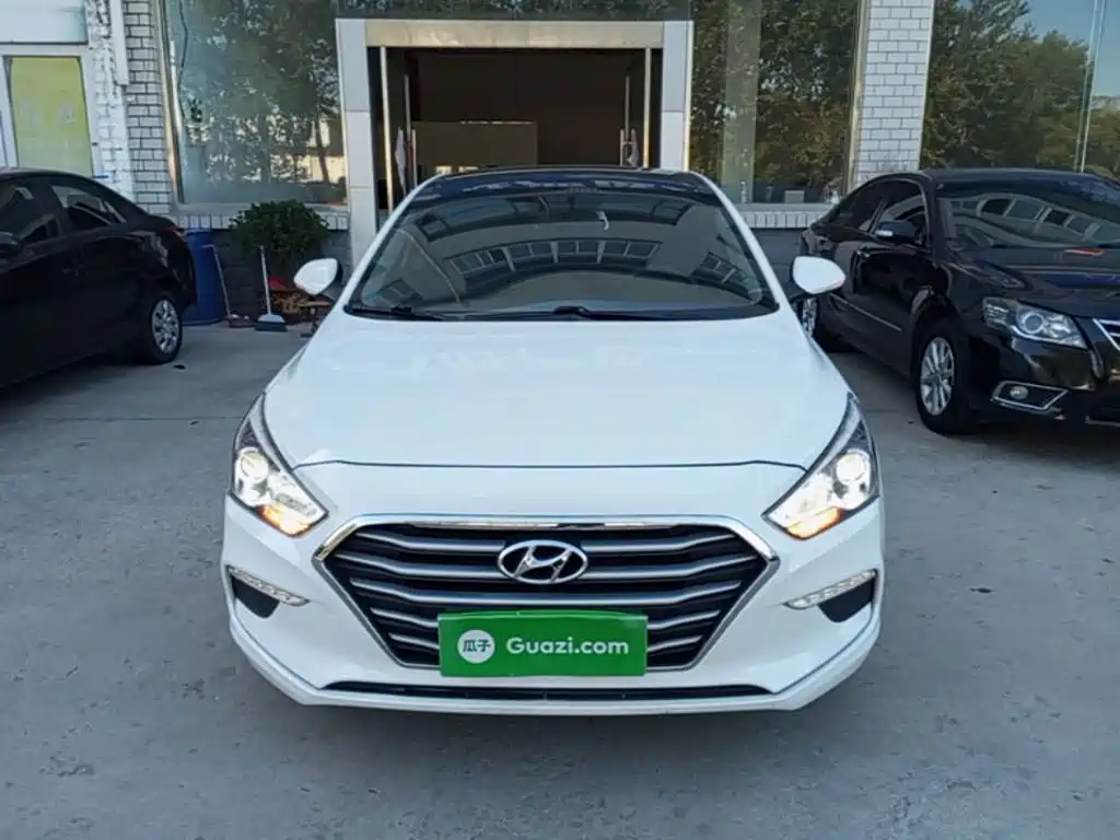 Hyundai Mistra — миниатюра 3