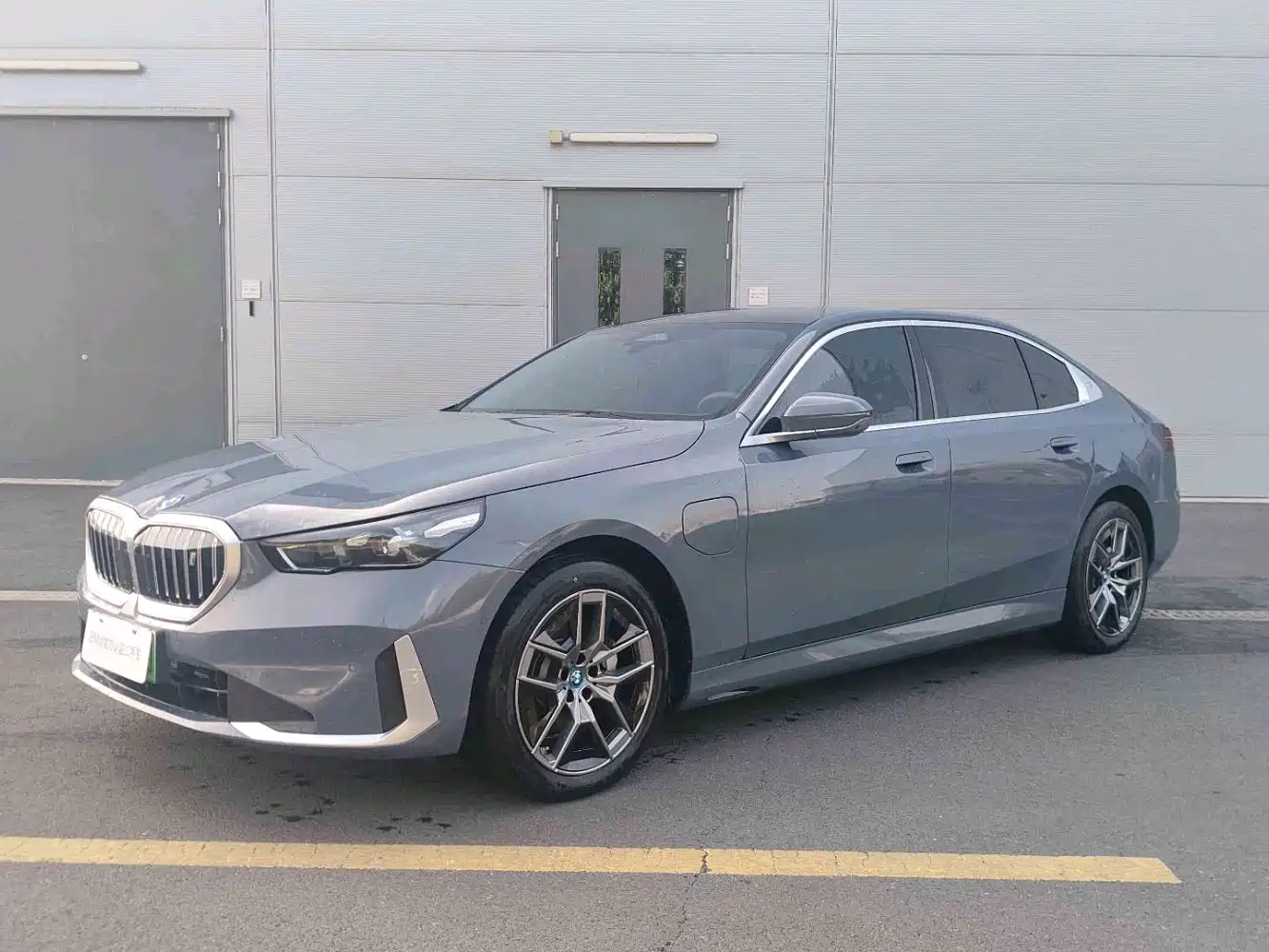宝马i5 2024款 eDrive 35L 尊享型 豪华套装 2025