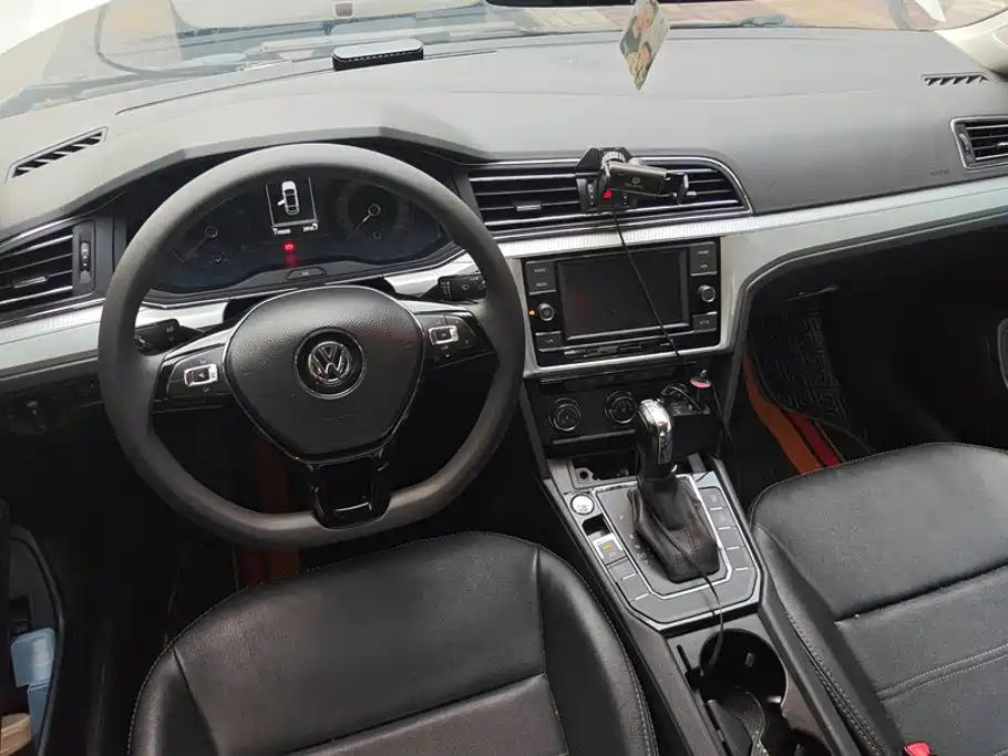 Volkswagen Lamando — миниатюра 12