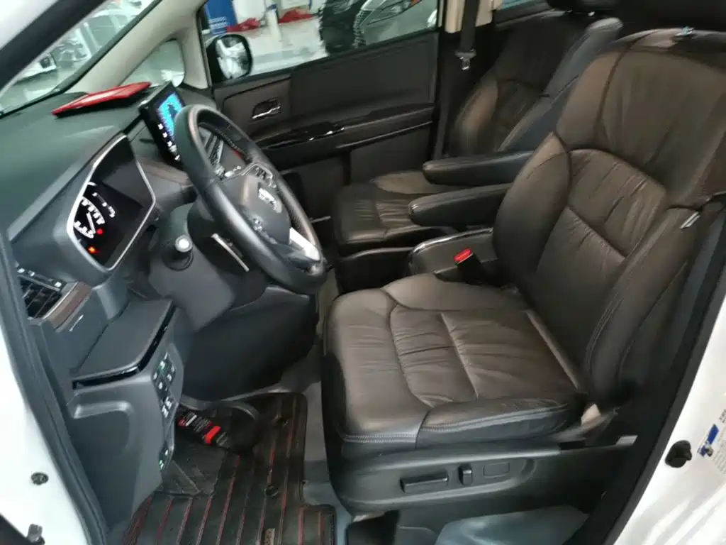 Honda Odyssey — миниатюра 15