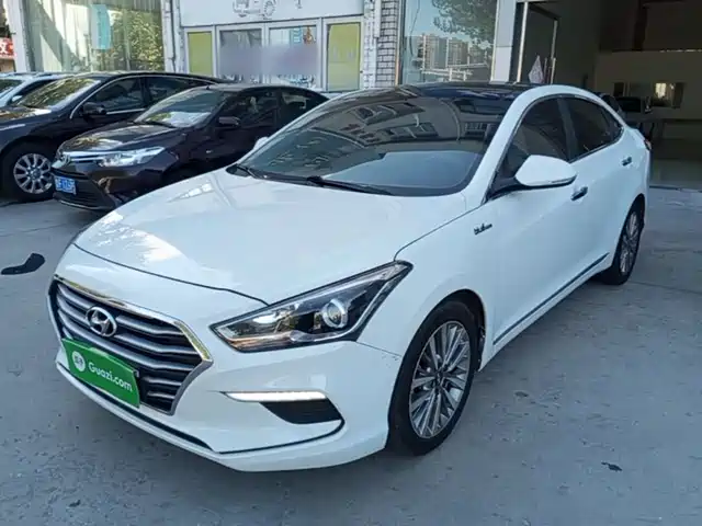 Hyundai MISTRA