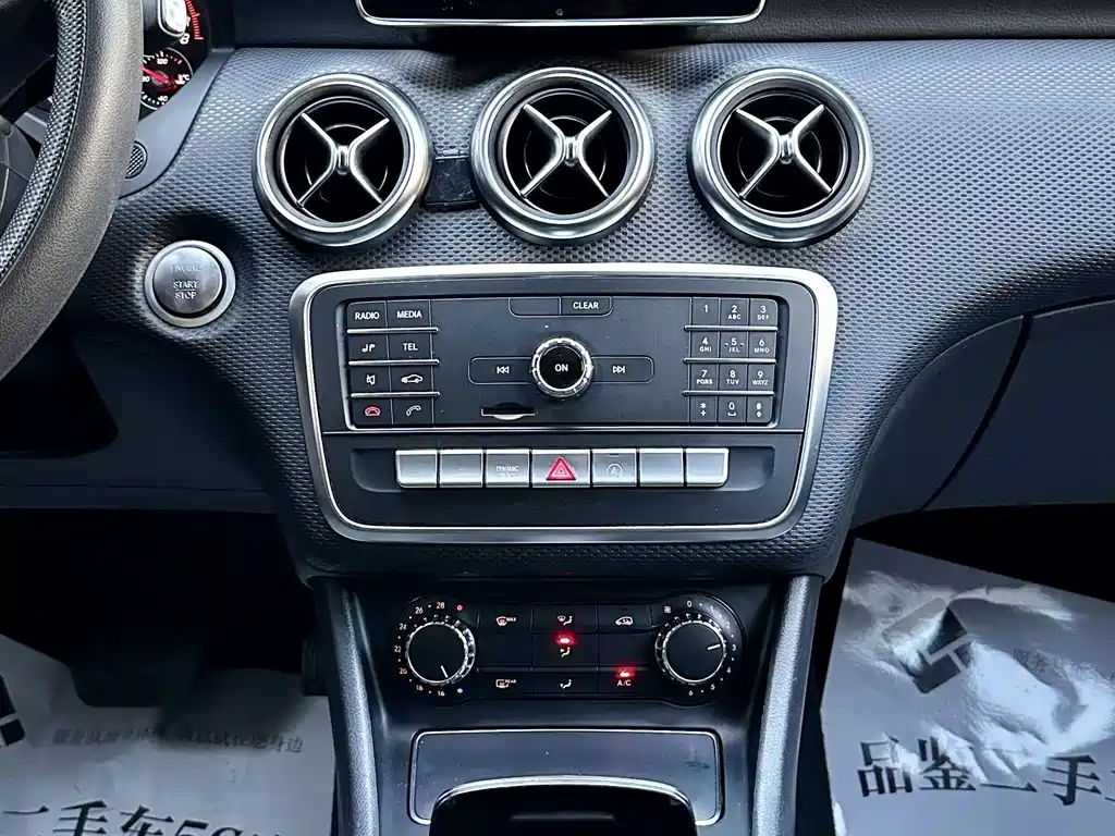 Mercedes-Benz A-Class (Import) — миниатюра 18