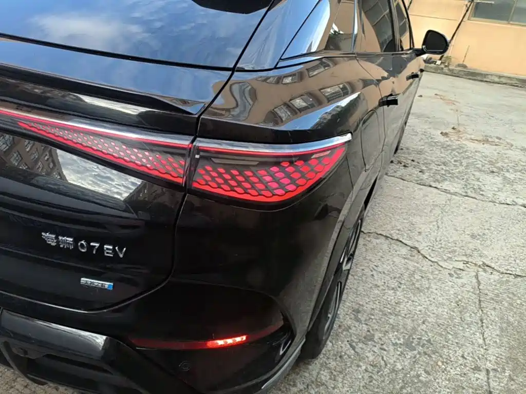 BYD Seal 07 EV — миниатюра 8