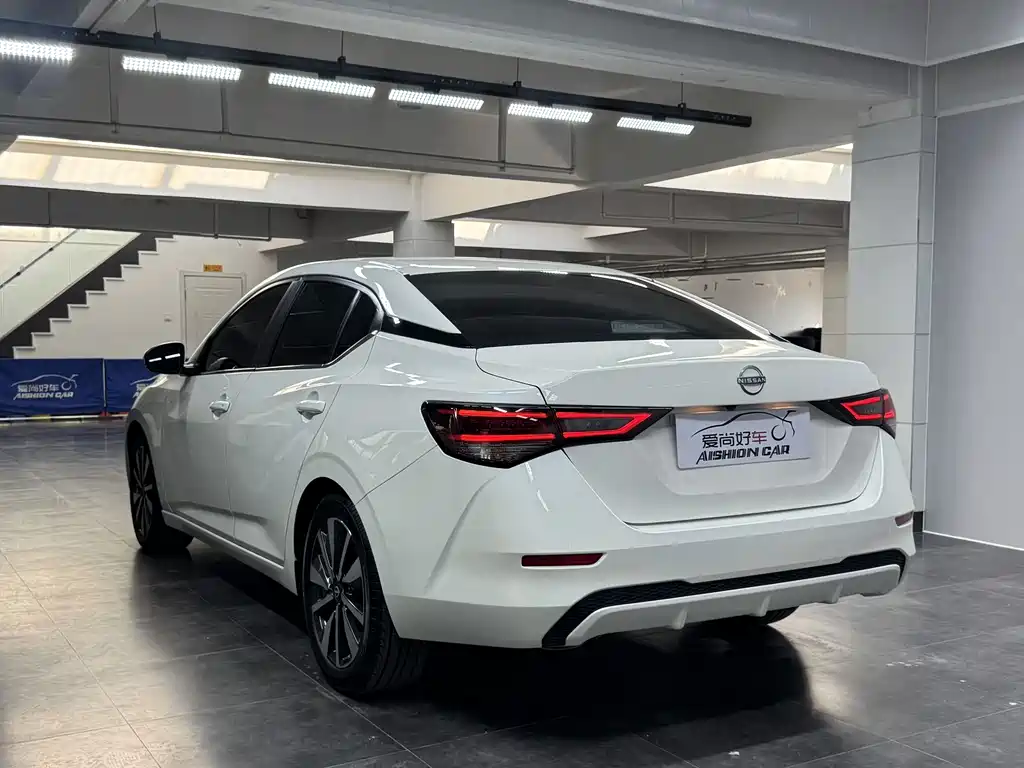 Nissan Sylphy — миниатюра 5